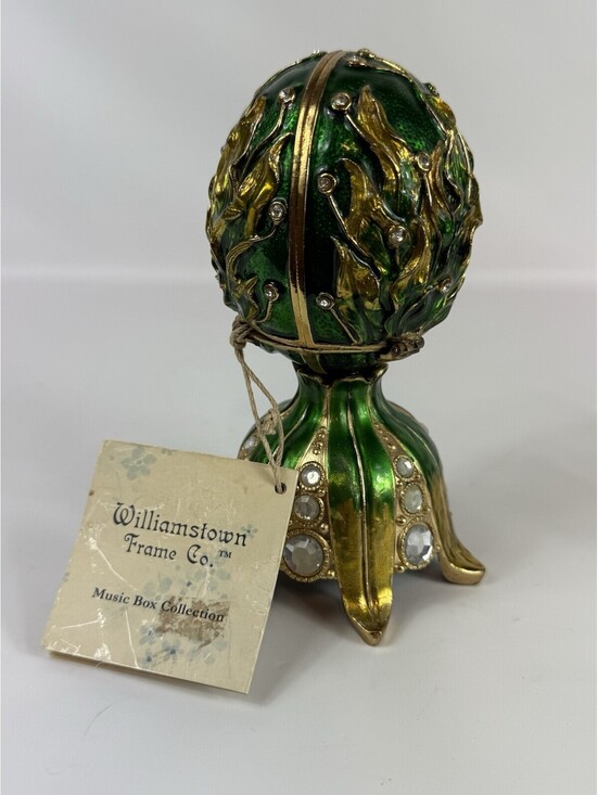 Other - Williamstown Music Box Collection Hand Painted Pastel Easter Egg Music Box Green
